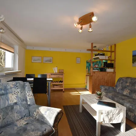 Ferienwohnung Rerik Mit Eingezaeuntem Garten